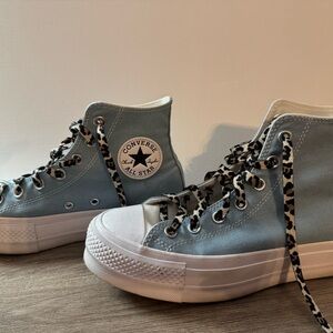 Converse Women's Light Blue High-Tops with Leopard Laces